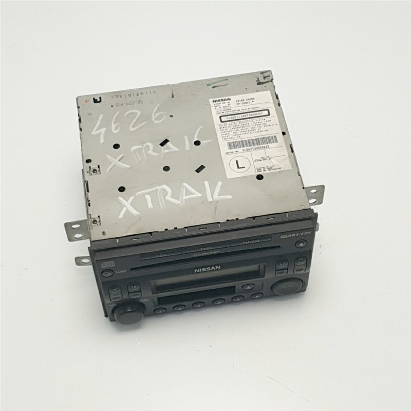 28188 EQ300 Autoradio lettore cd cassetta Nissan X-TRAIL T30 1 serie 4x4 2006 codice sblocco non fornito