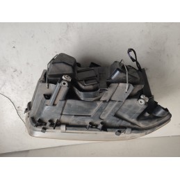 Faro anteriore sinistro Audi A6 2.5 1997 